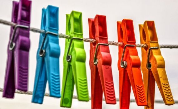 El plástico de cáñamo versus el plástico de petróleo